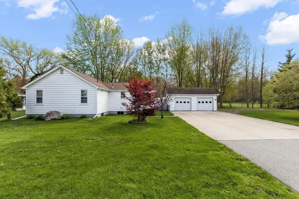 4765 N Raymond Road, Midland, MI 48642