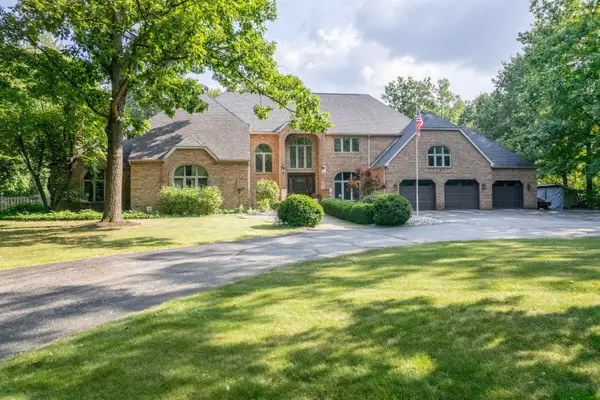 2404 N Quail Run Drive, Midland, MI 48642