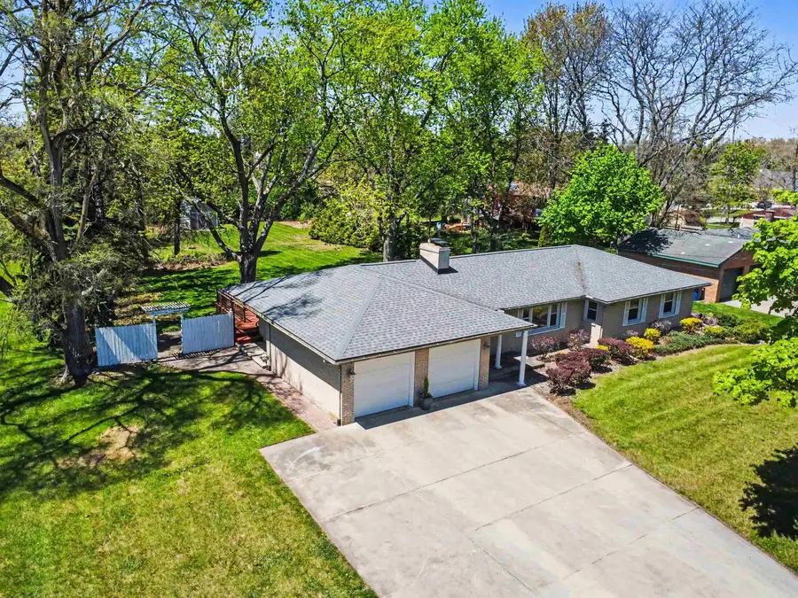 4701 Swede Avenue, Midland, MI 48642 - #2