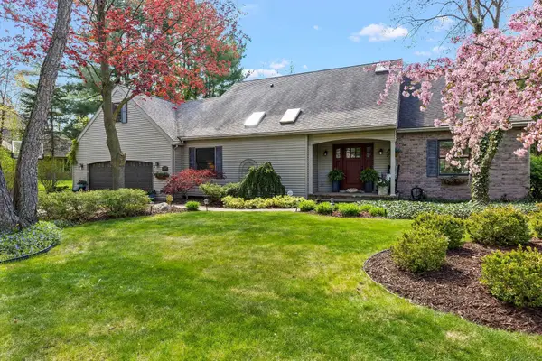 2307 Longfellow Lane, Midland, MI 48640