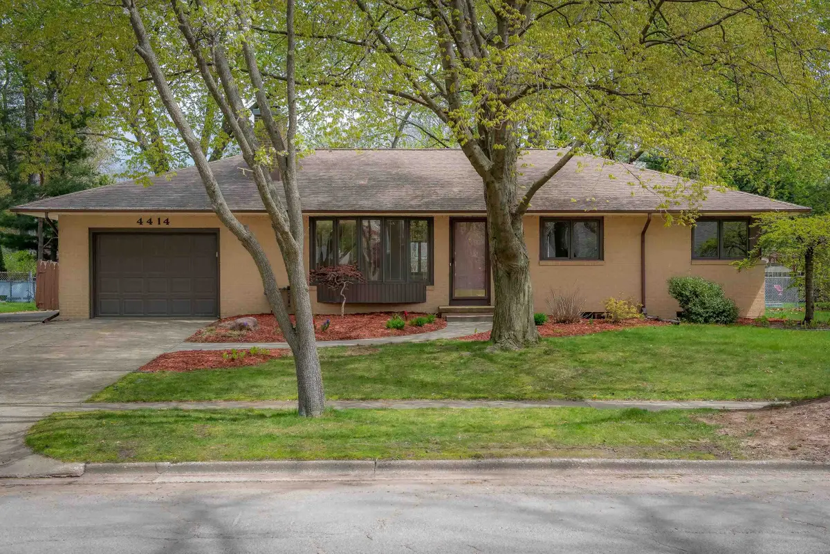 4414 Hampshire Street, Midland, MI 48640 - #1