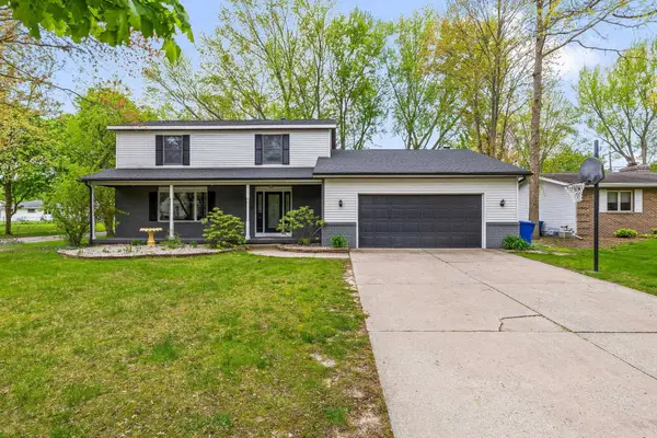 3001 Camberley Lane, Midland, MI 48640