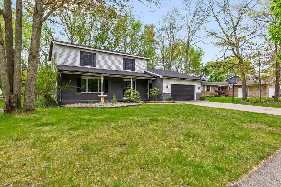 3001 Camberley Lane, Midland, MI 48640 - #3