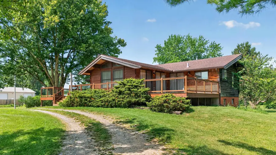 6431 Whitmore Lake Road, Whitmore Lake, MI 48189 - #3
