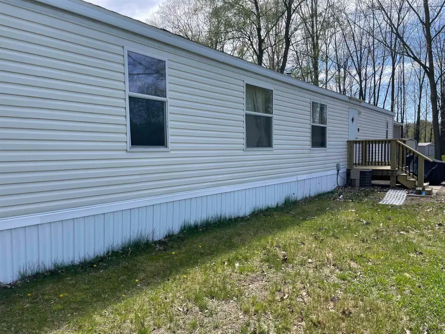 1048 cordoba Road, Weidman, MI 48893 - #2
