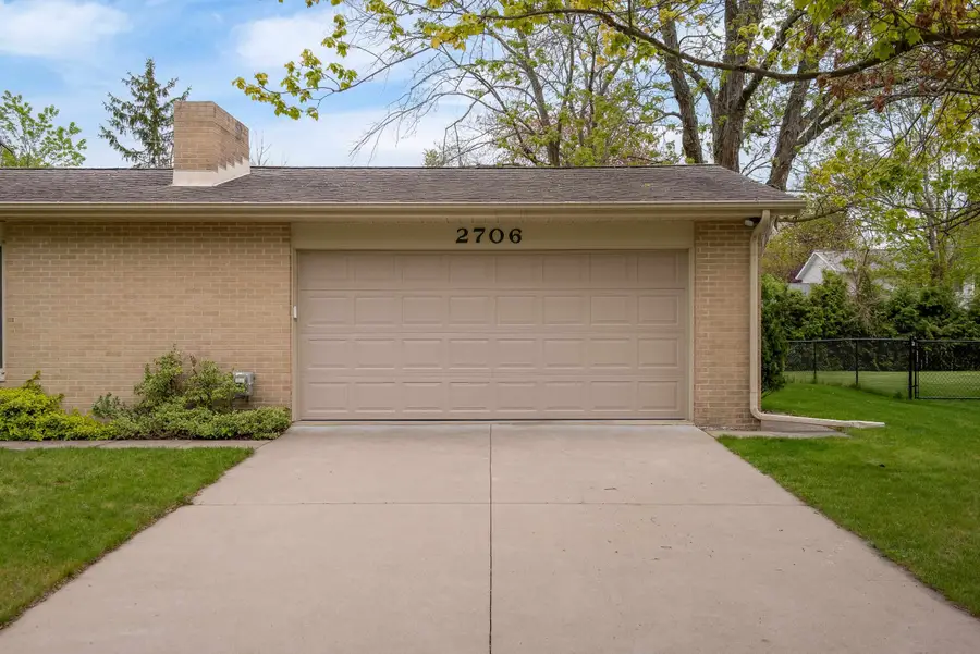 2706 Lambros Drive, Midland, MI 48642 - #2