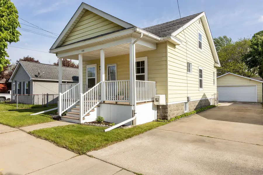 106 E North Union Street, Bay City, MI 48706 - #3
