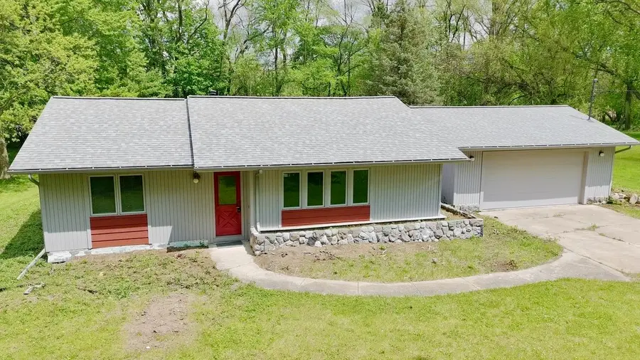 3087 E Gordonville Road, Midland, MI 48640 - #3