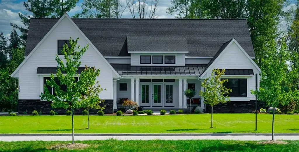 3014 Hidden Meadows Drive, Midland, MI 48642 - #1