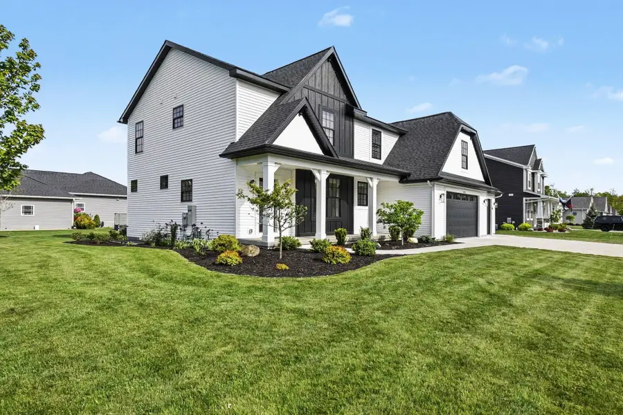 5412 Red Tail Lane, Midland, MI 48642 - #3