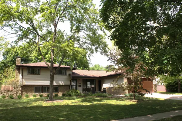 2817 Canterbury Streets, Midland, MI 48642