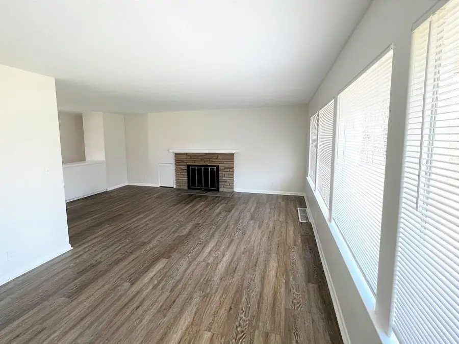 4504 Chatham Drive, Midland, MI 48642 - #3