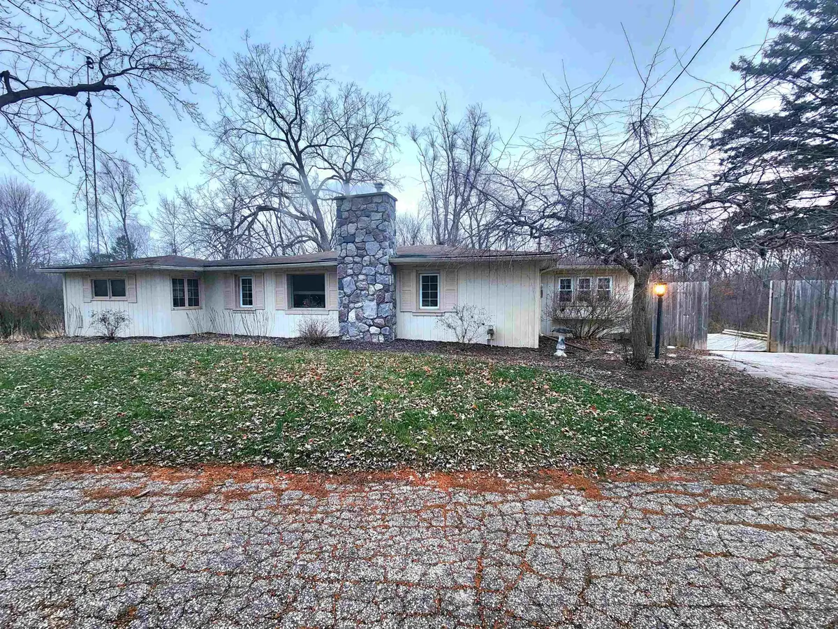 5550 Midland Road, Freeland, MI 48623 - #1