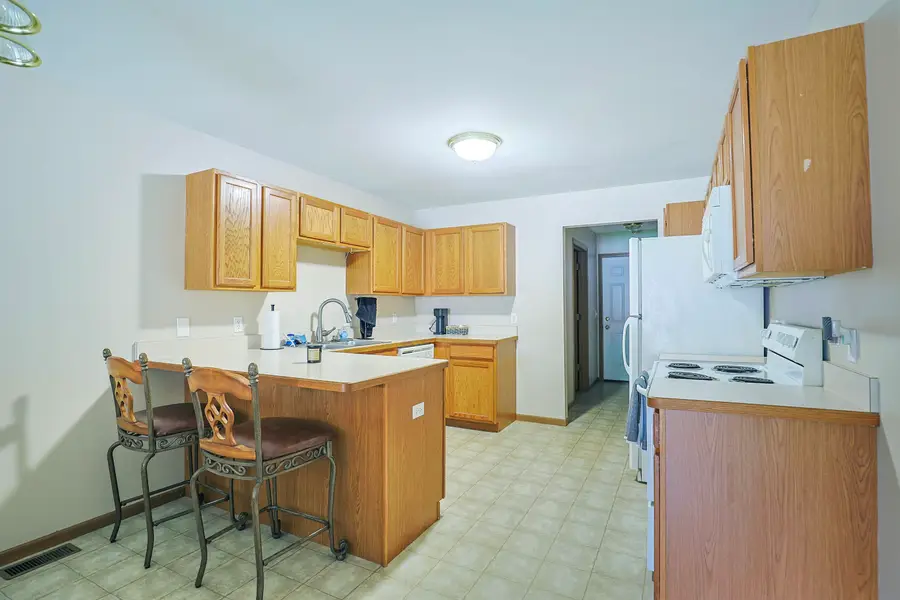 6192/6194 Whitcomb Drive, Saginaw, MI 48603 - #3