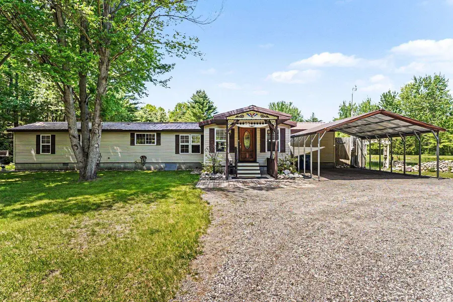 286 W Baker Road, Hope, MI 48628 - #2