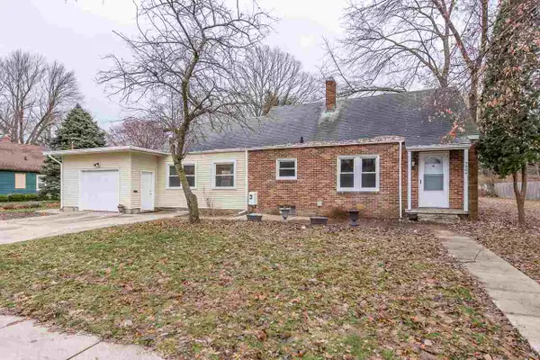 3804 Concord Street, Midland, MI 48640