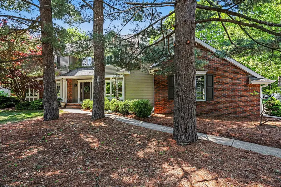 5305 Claremont Street, Midland, MI 48642 - #2