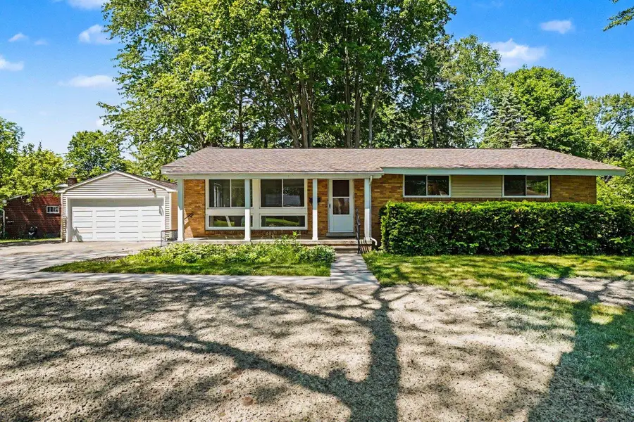 701 Buchanan Drive, Midland, MI 48642 - #2