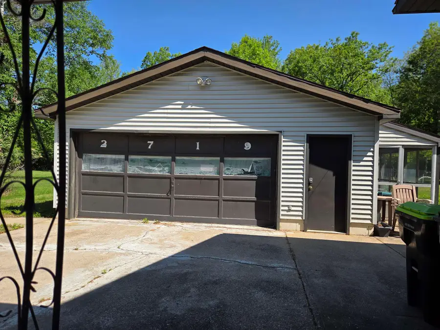 2719 Parsons Ct Court, Midland, MI 48642 - #2