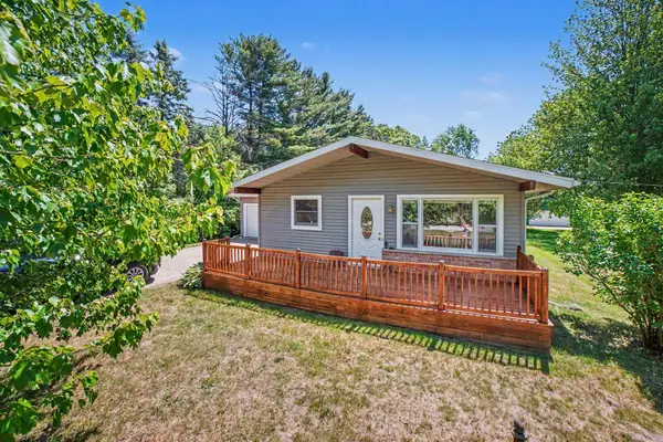 2792 E Miller Road, Midland, MI 48640