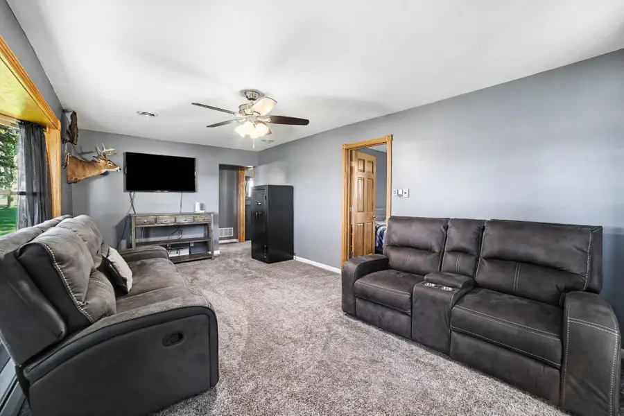 670 Hotchkiss Road, Auburn, MI 48611 - #3