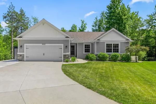 2616 Deerwood Circle, Midland, MI 48642