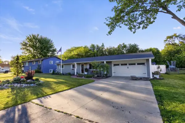 2224 Sunset Lane, Saginaw, MI 48603