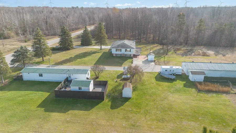 3532 S Ten Mile Road, Breckenridge, MI 48615 - #2