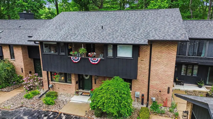 3308 N Bent Oak Drive, Midland, MI 48640 - #3