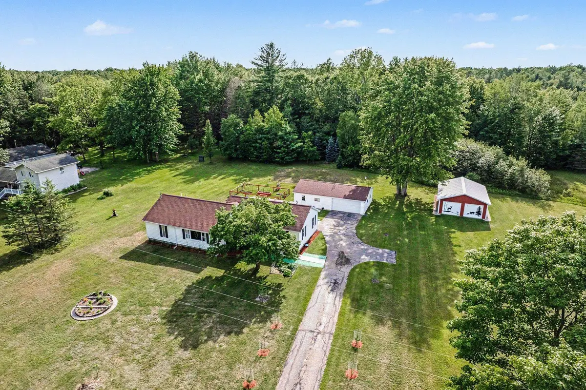 2919 N Castor Road, Coleman, MI 48618 - #1