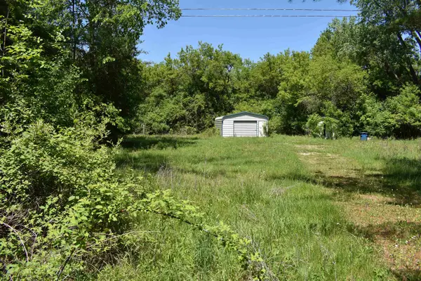 2734 W Saginaw Road, Coleman, MI 48618
