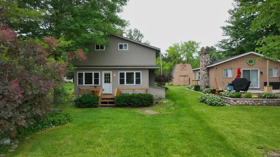4344 Bay Road, Gladwin, MI 48624 - #2