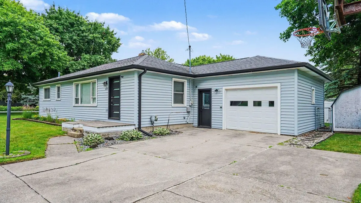 4076 Marlyn Avenue, Saginaw, MI 48603 - #1