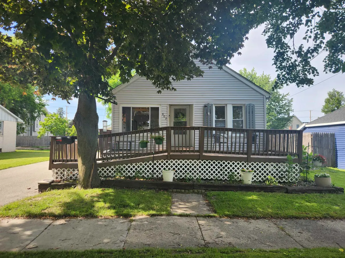809 Bradfield Street, Bay City, MI 48706 - #1