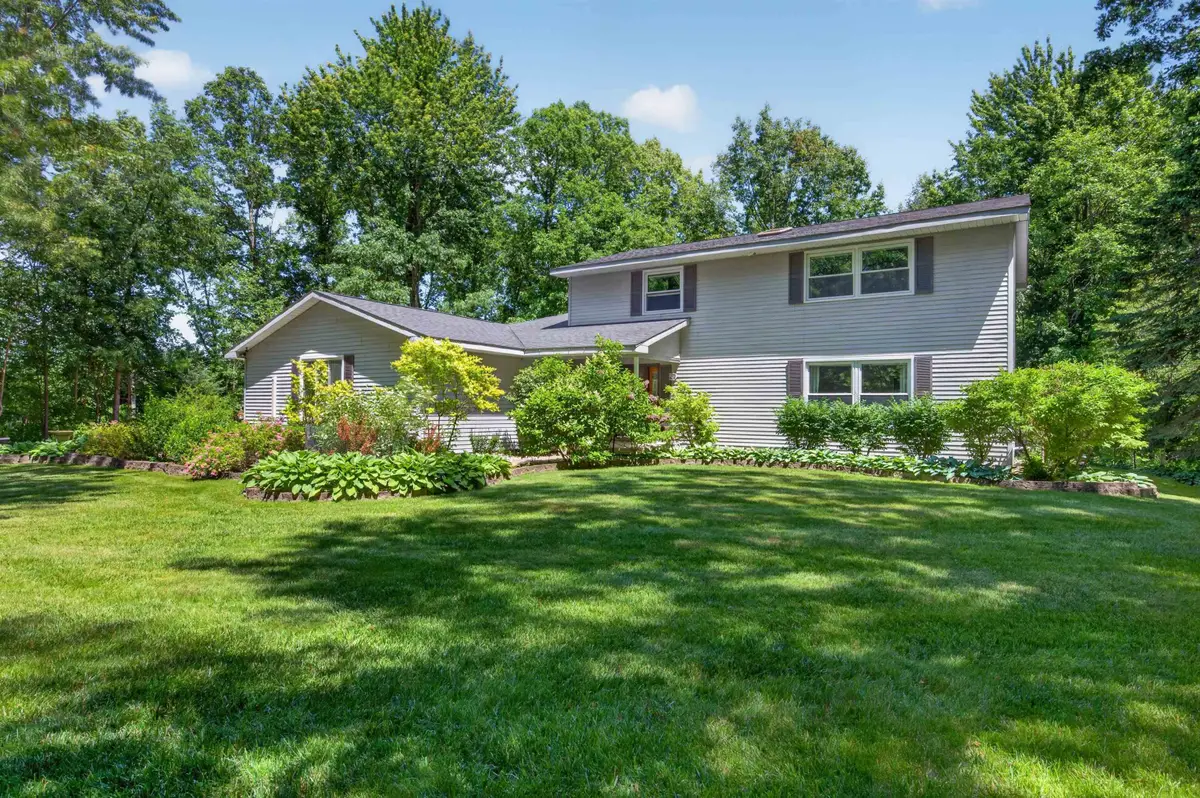 2482 N Trail Road, Midland, MI 48642 - #1