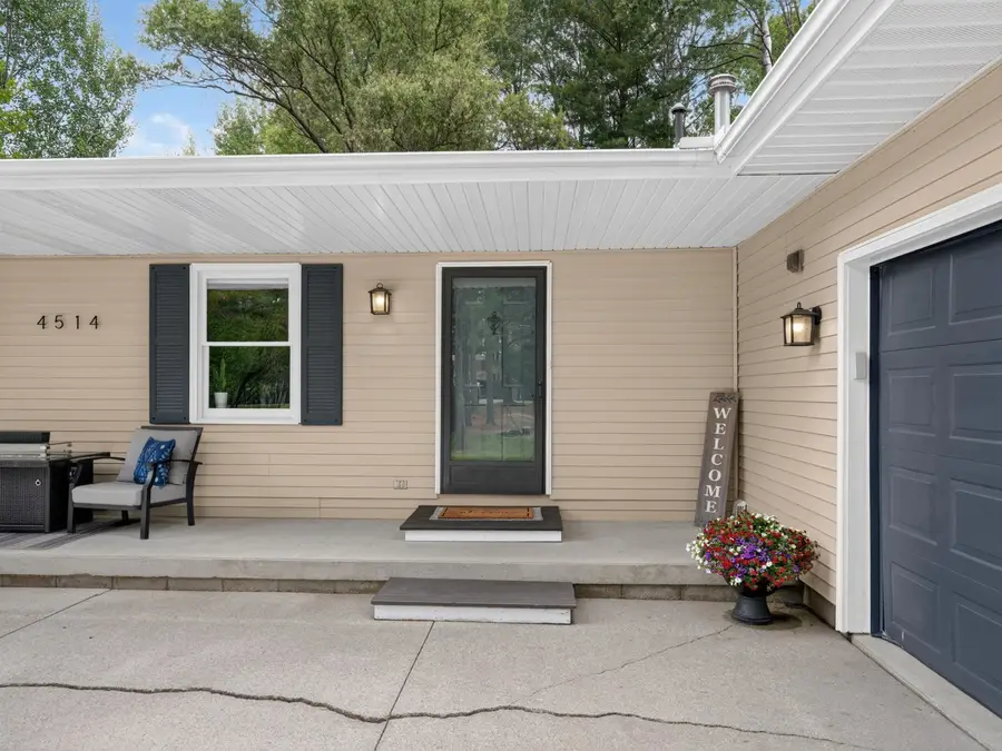 4514 W Salisbury Drive, Gladwin, MI 48624 - #3
