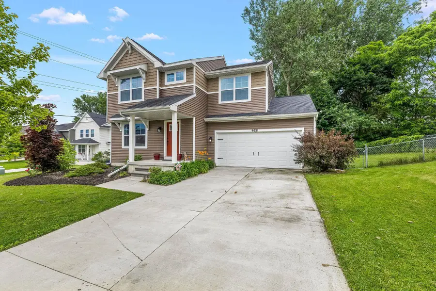 4621 Trotters Pointe Circle, Midland, MI 48642 - #3