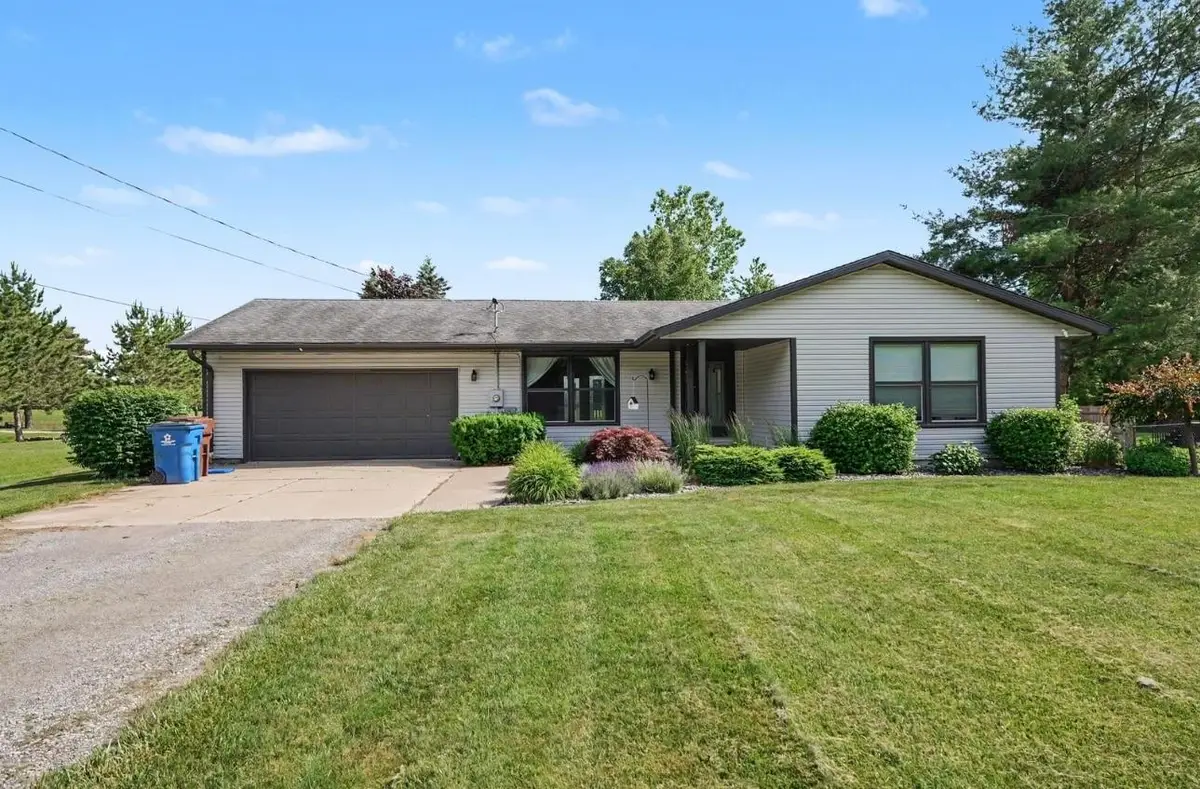 3540 E Imrich Road, Midland, MI 48642 - #1