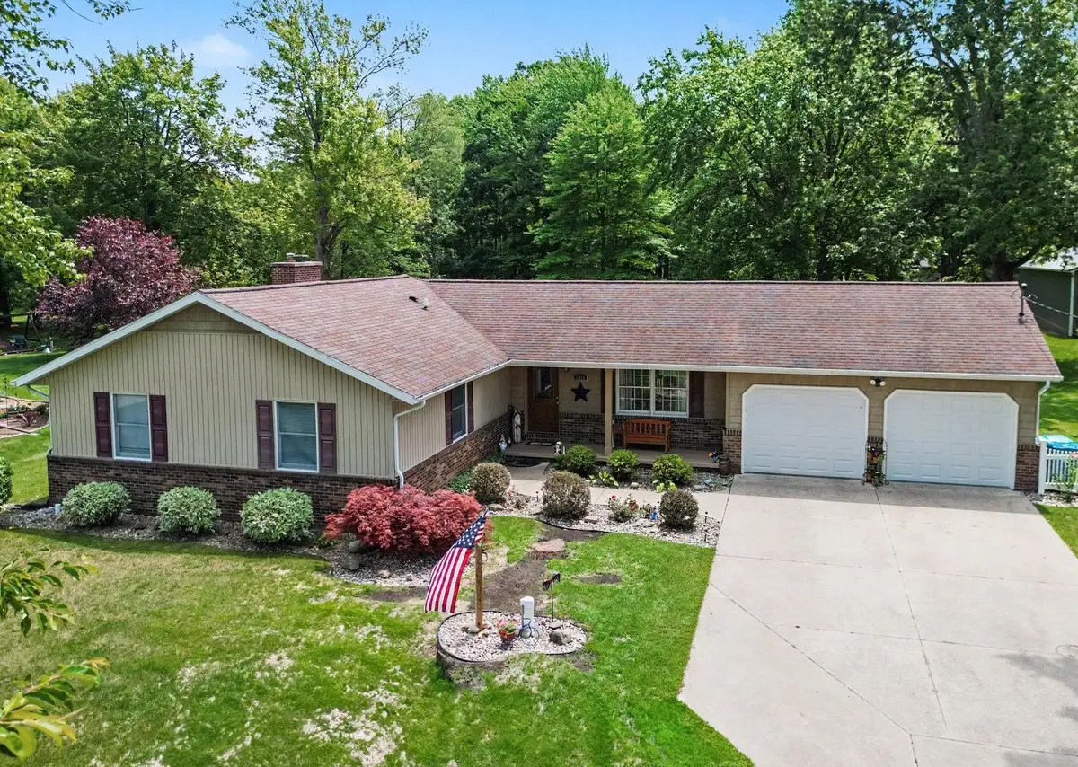 2958 E Martin Court, Midland, MI 48640 - #1