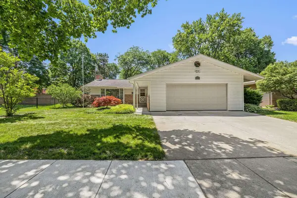 1916 Ivy Lane, Midland, MI 48642