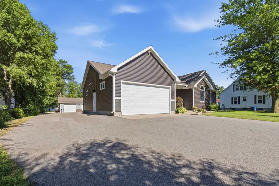 4659 S 3 Mile Road, Bay City, MI 48706 - #3