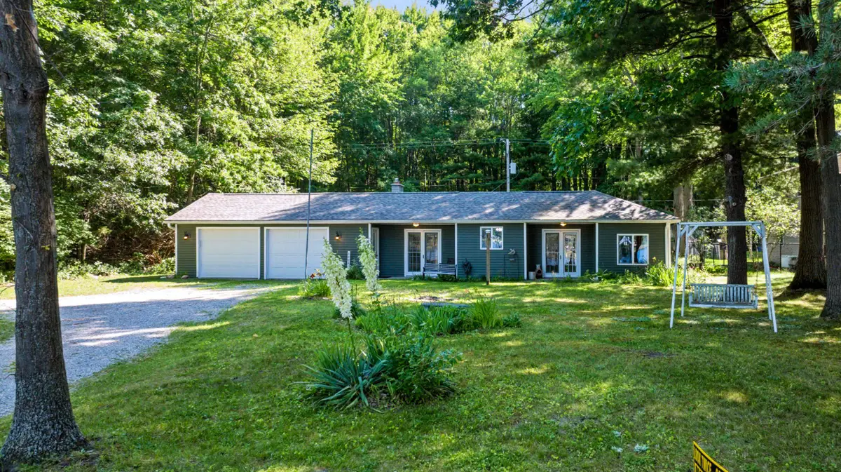 3664 N Water Road, Sanford, MI 48657 - #1