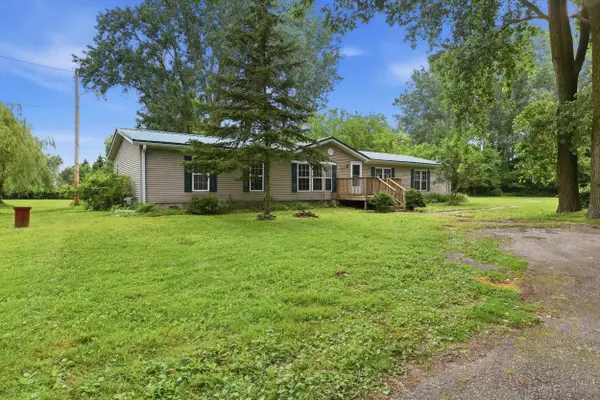 301 Barn Drive, Bay City, MI 48706