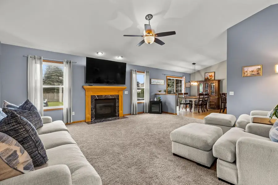 11169 Moorfield Drive, Freeland, MI 48623 - #3