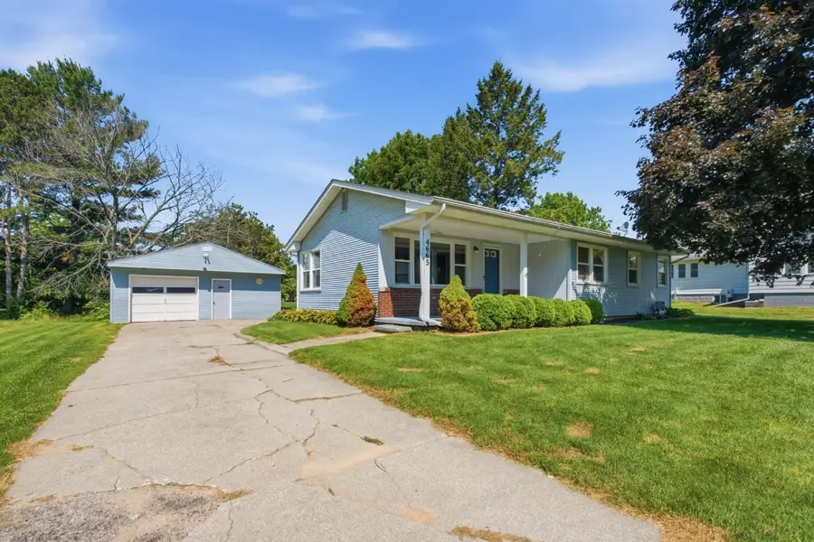4665 N River Road, Freeland, MI 48623 - #3