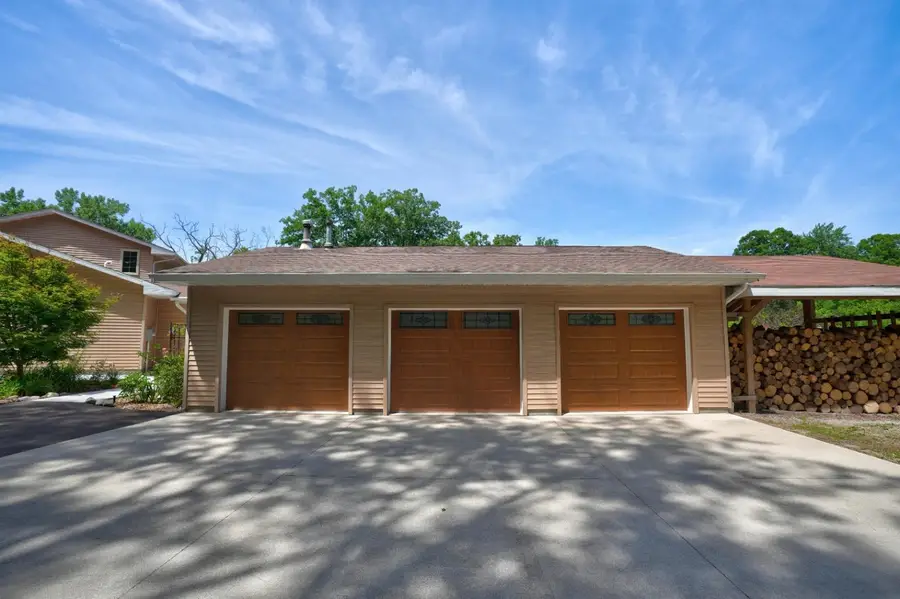 2574 N 8 Mile Road, Sanford, MI 48657 - #2