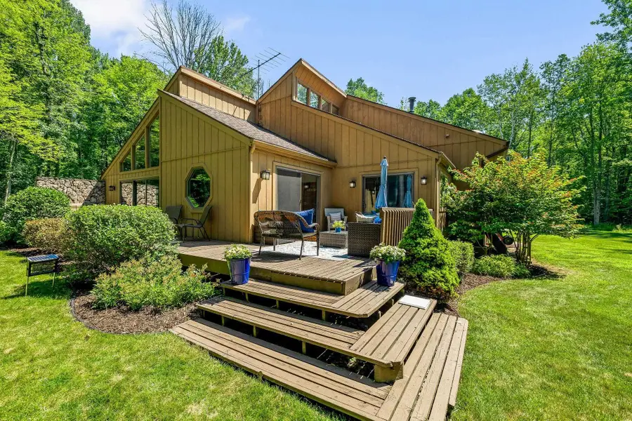 4372 E Monroe Road, Midland, MI 48642 - #2