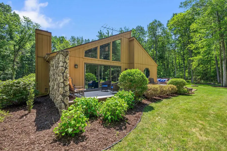 4372 E Monroe Road, Midland, MI 48642 - #3
