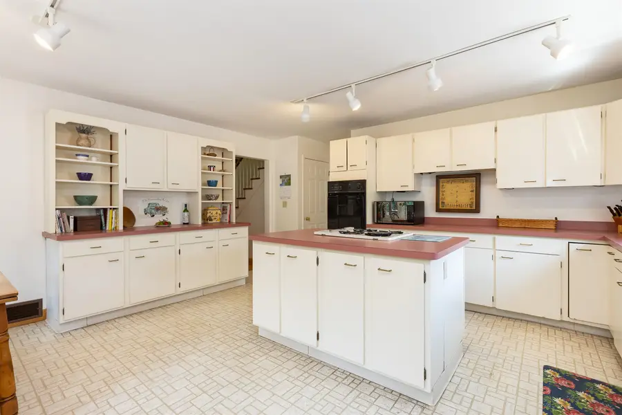 308 E St. Andrews Road, Midland, MI 48642 - #3
