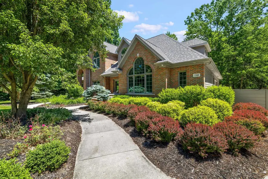 2580 Ashwood Pass, Midland, MI 48642 - #3